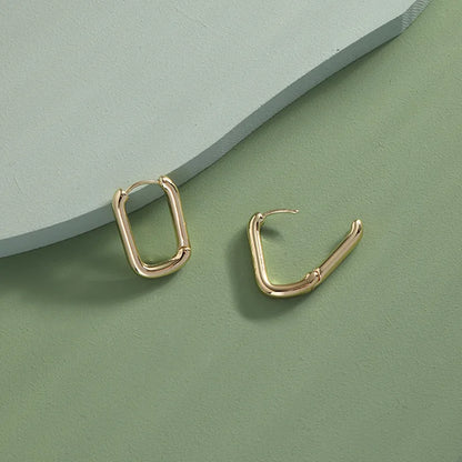 1 Pair Simple Style Classic Style Solid Color Alloy Earrings