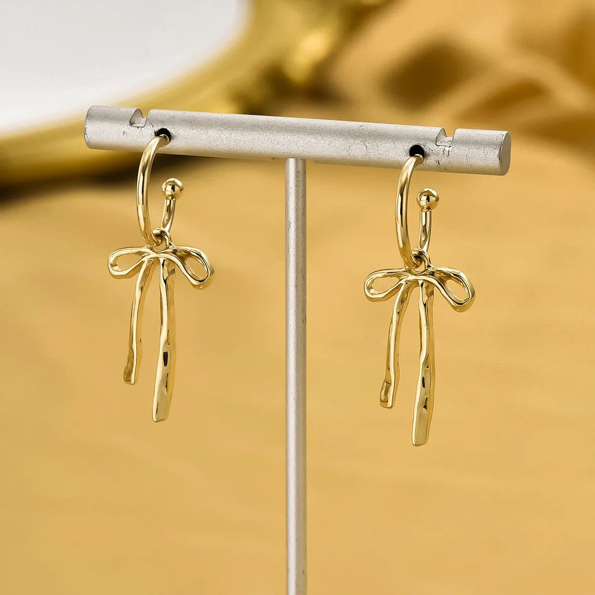 1 Pair Simple Style Classic Style Solid Color Alloy Zinc Drop Earrings