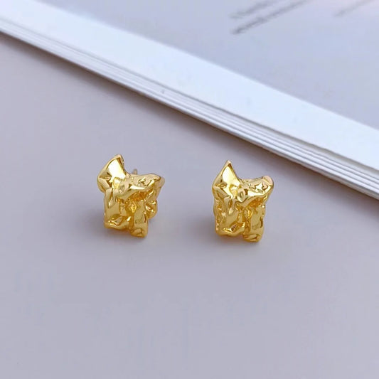 1 Pair Simple Style Classic Style Solid Color Copper Ear Studs