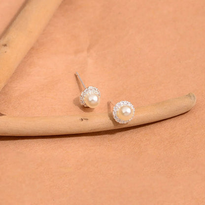 1 Pair Simple Style Classic Style Solid Color Inlay Copper Pearl Zircon Ear Studs