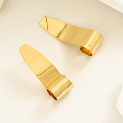 1 Pair Simple Style Classic Style Solid Color Iron Ear Studs