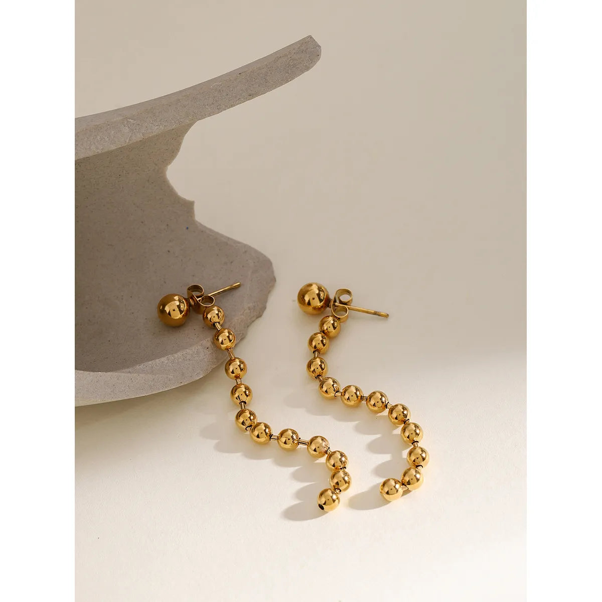 1 Pair Simple Style Classic Style Solid Color Plating 304 Stainless Steel 18K Gold Plated Drop Earrings