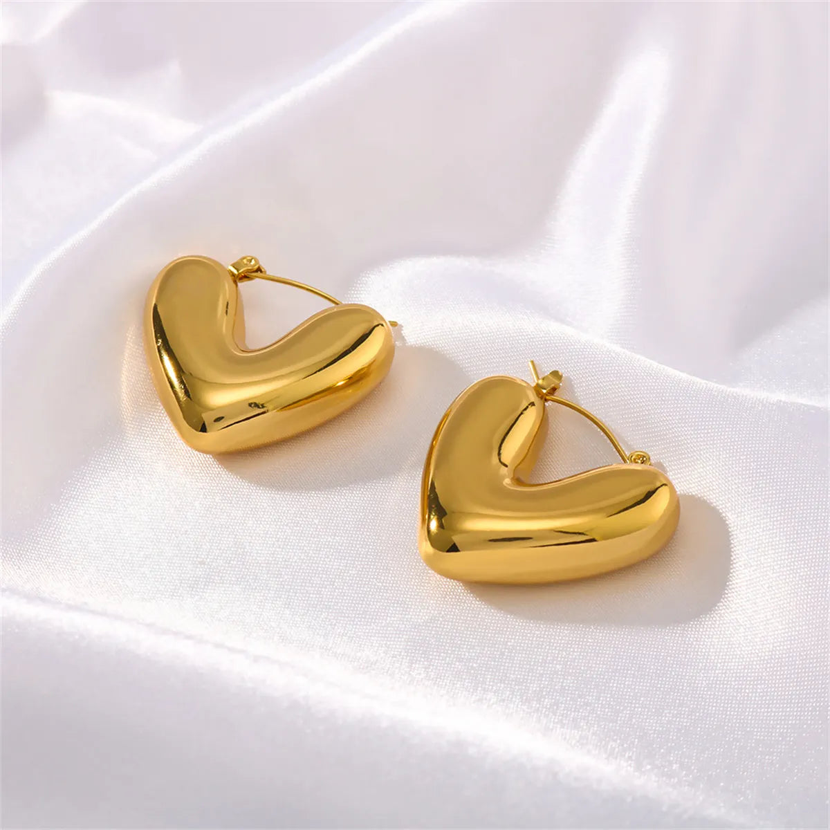 1 Pair Simple Style Classic Style Solid Color Plating 304 Stainless Steel 18K Gold Plated Earrings