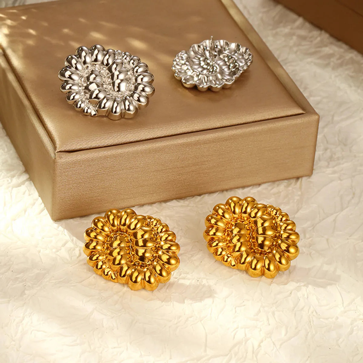 1 Pair Simple Style Classic Style Solid Color Plating 304 Stainless Steel Gold Plated Ear Studs