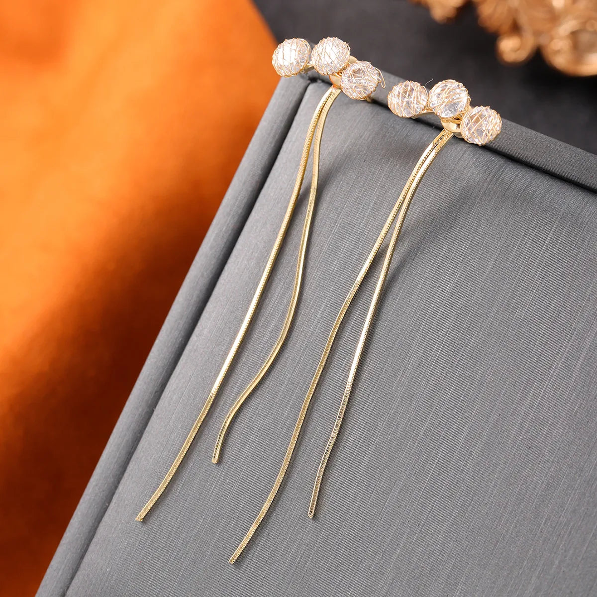 1 Pair Simple Style Classic Style Solid Color Plating Inlay Copper Rhinestones 18K Gold Plated Drop Earrings