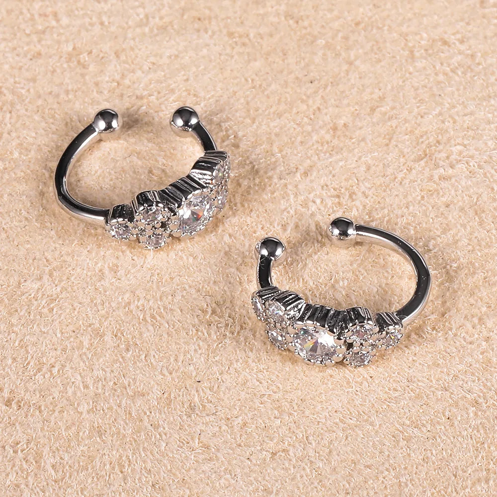 1 Pair Simple Style Classic Style Solid Color Plating Inlay Copper Zircon White Gold Plated Ear Cuffs