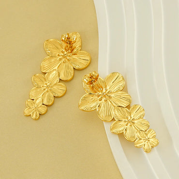 1 Pair Simple Style Classic Style Solid Color Plating Stainless Steel Gold Plated Ear Studs