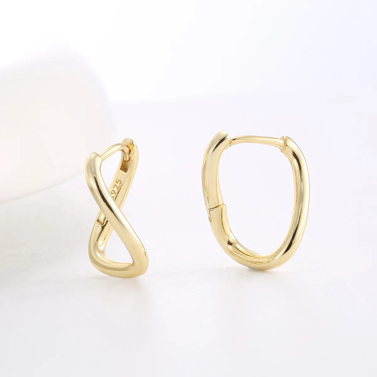 1 Pair Simple Style Classic Style Solid Color Plating Sterling Silver Earrings