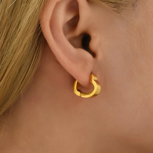 1 Pair Simple Style Classic Style Solid Color Plating Titanium Steel 18k Gold Plated Ear Studs