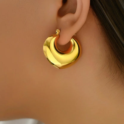 1 Pair Simple Style Classic Style Solid Color Plating Titanium Steel 18k Gold Plated Gold Plated Earrings