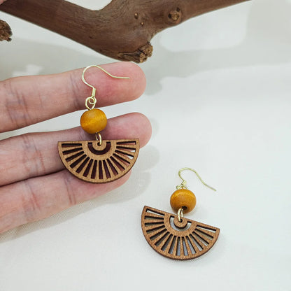 1 Pair Simple Style Classic Style Solid Color Wood Drop Earrings