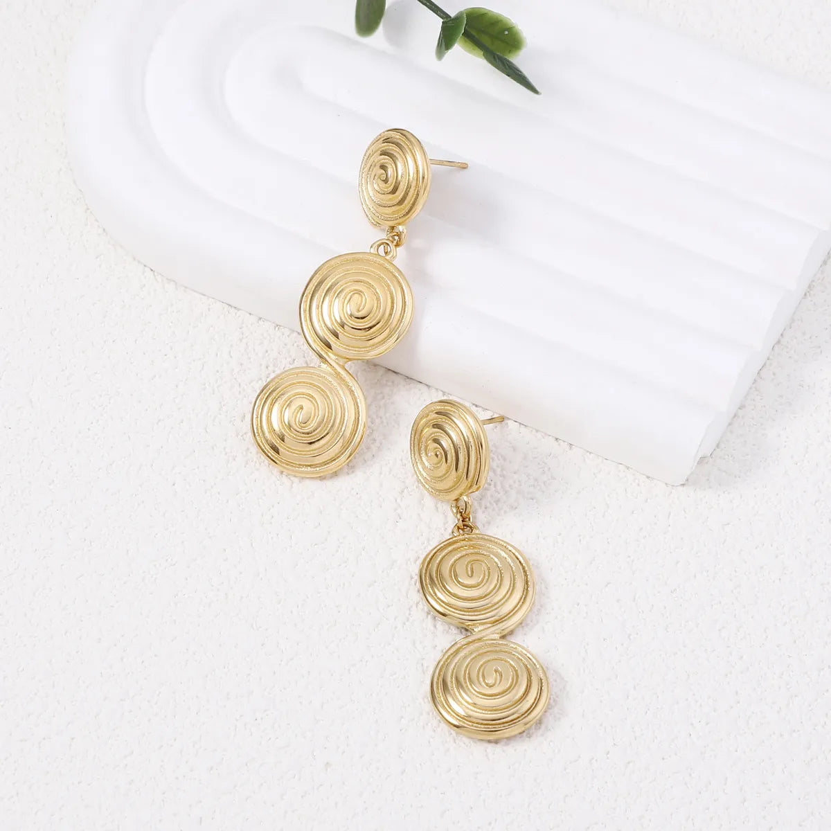 1 Pair Simple Style Classic Style Solid Color Zinc Alloy Drop Earrings