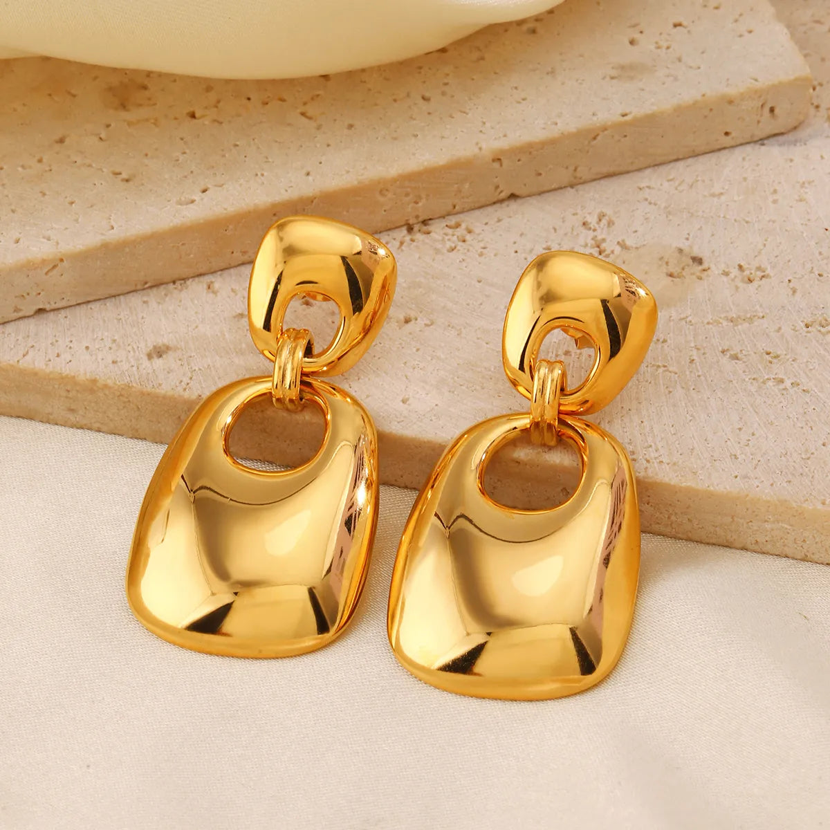 1 Pair Simple Style Classic Style Square Solid Color Polishing 304 Stainless Steel 18K Gold Plated Drop Earrings