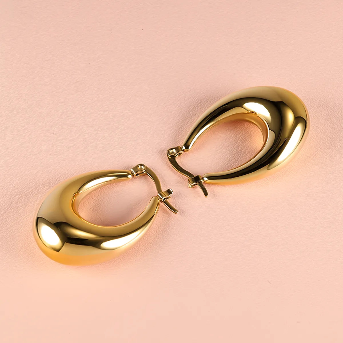 1 Pair Simple Style Classic Style U Shape Solid Color Polishing Plating 304 Stainless Steel 18K Gold Plated Hoop Earrings