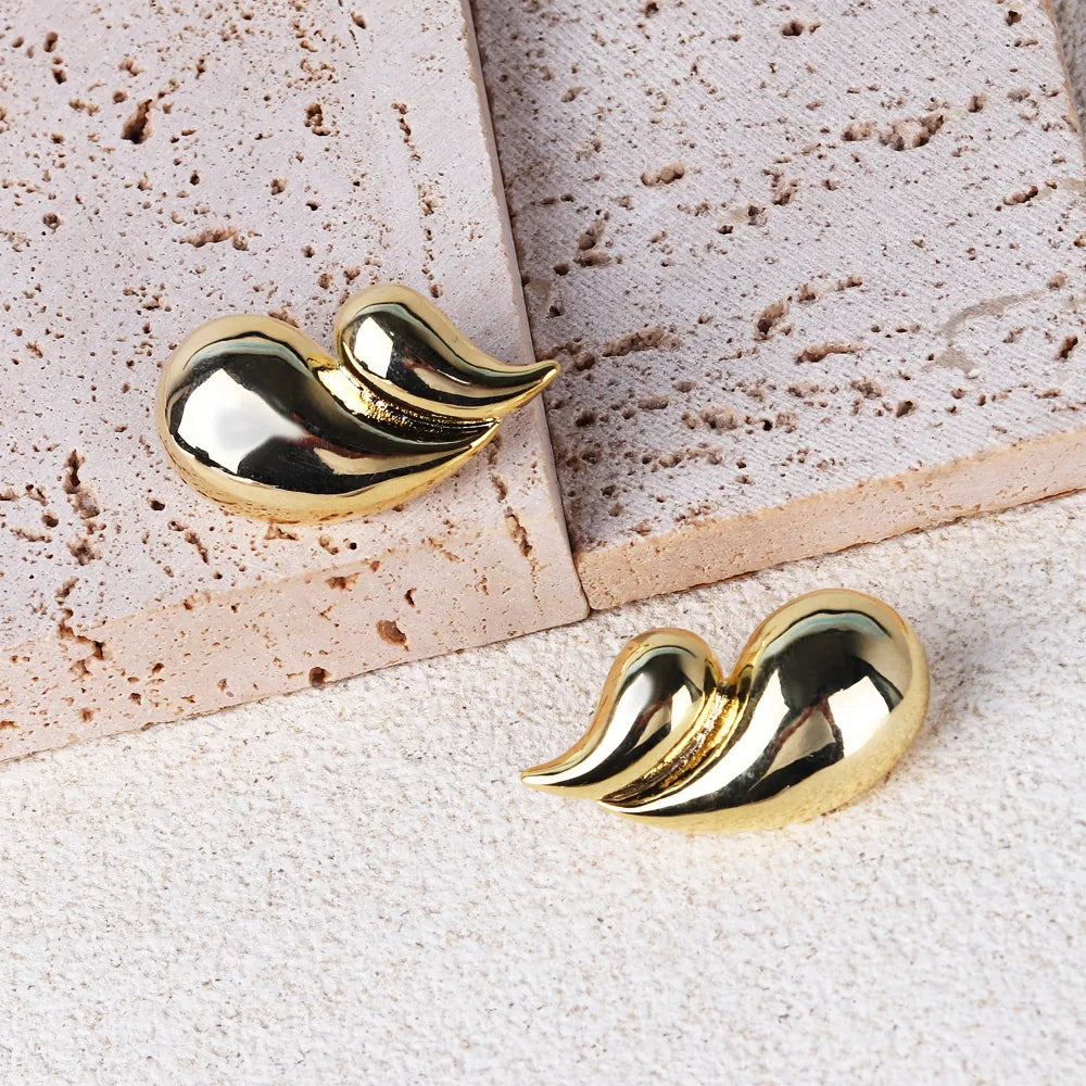 1 Pair Simple Style Classic Style Water Droplets Plating Copper Brass White Gold Plated Gold Plated Ear Studs