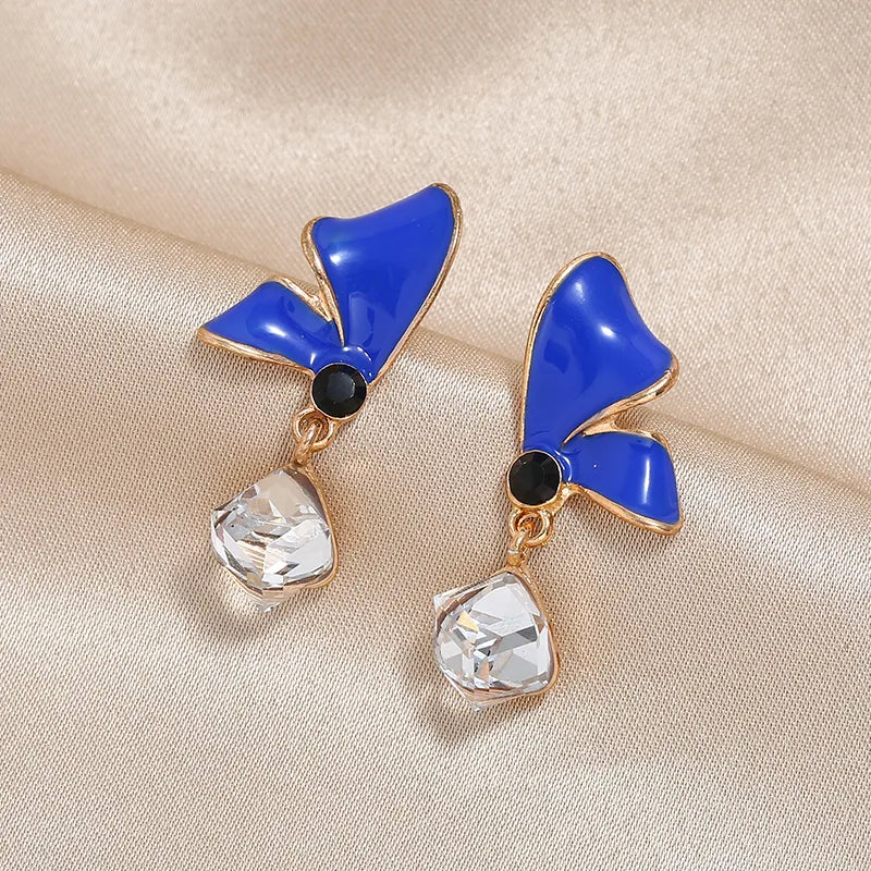 1 Pair Simple Style Classic Style Wings Inlay Alloy Rhinestones Drop Earrings