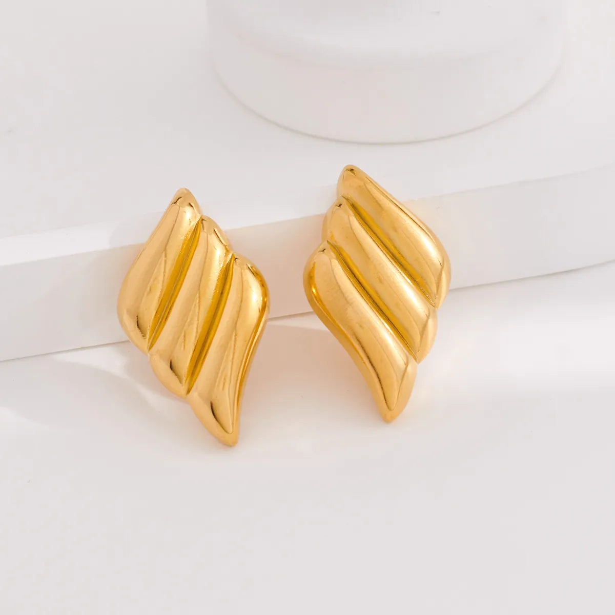 1 Pair Simple Style Classic Style Wings Plating 316 Stainless Steel  18K Gold Plated Ear Studs