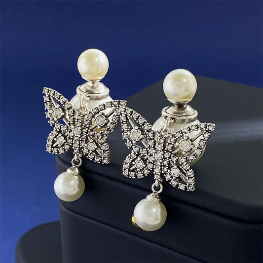 1 Pair Simple Style Commute Butterfly Plating Inlay Copper Rhinestones Pearl 18K Gold Plated Drop Earrings