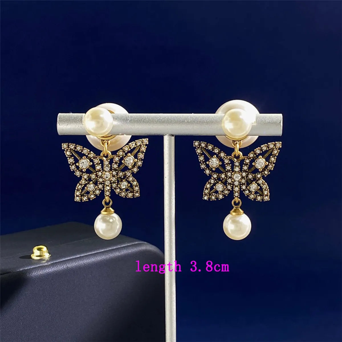 1 Pair Simple Style Commute Butterfly Plating Inlay Copper Rhinestones Pearl 18K Gold Plated Drop Earrings