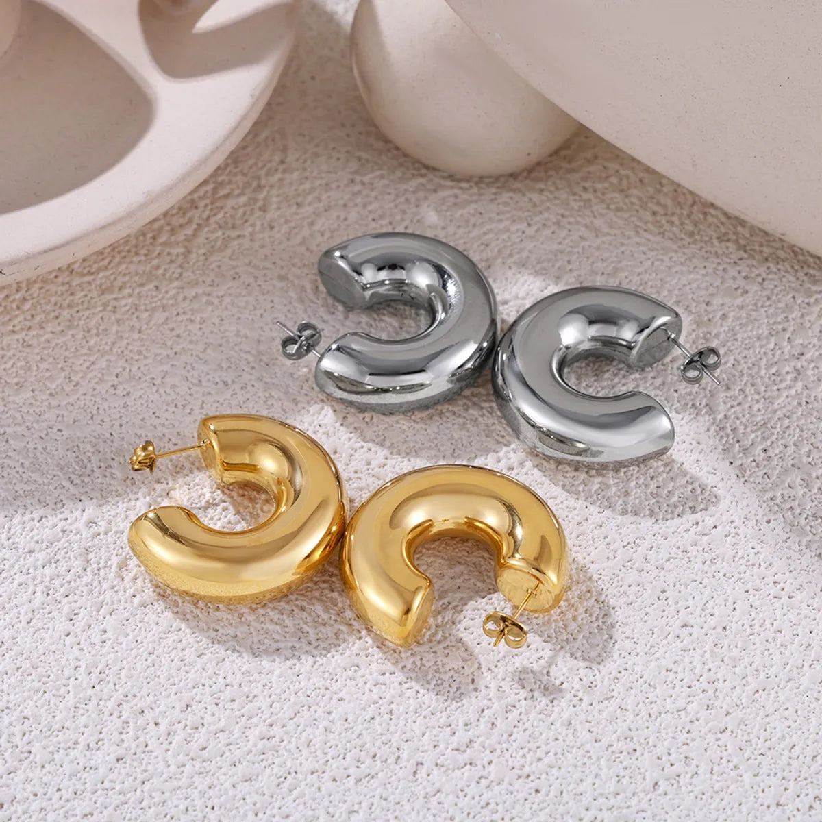 1 Pair Simple Style Commute C Shape 304 Stainless Steel 18K Gold Plated Ear Studs