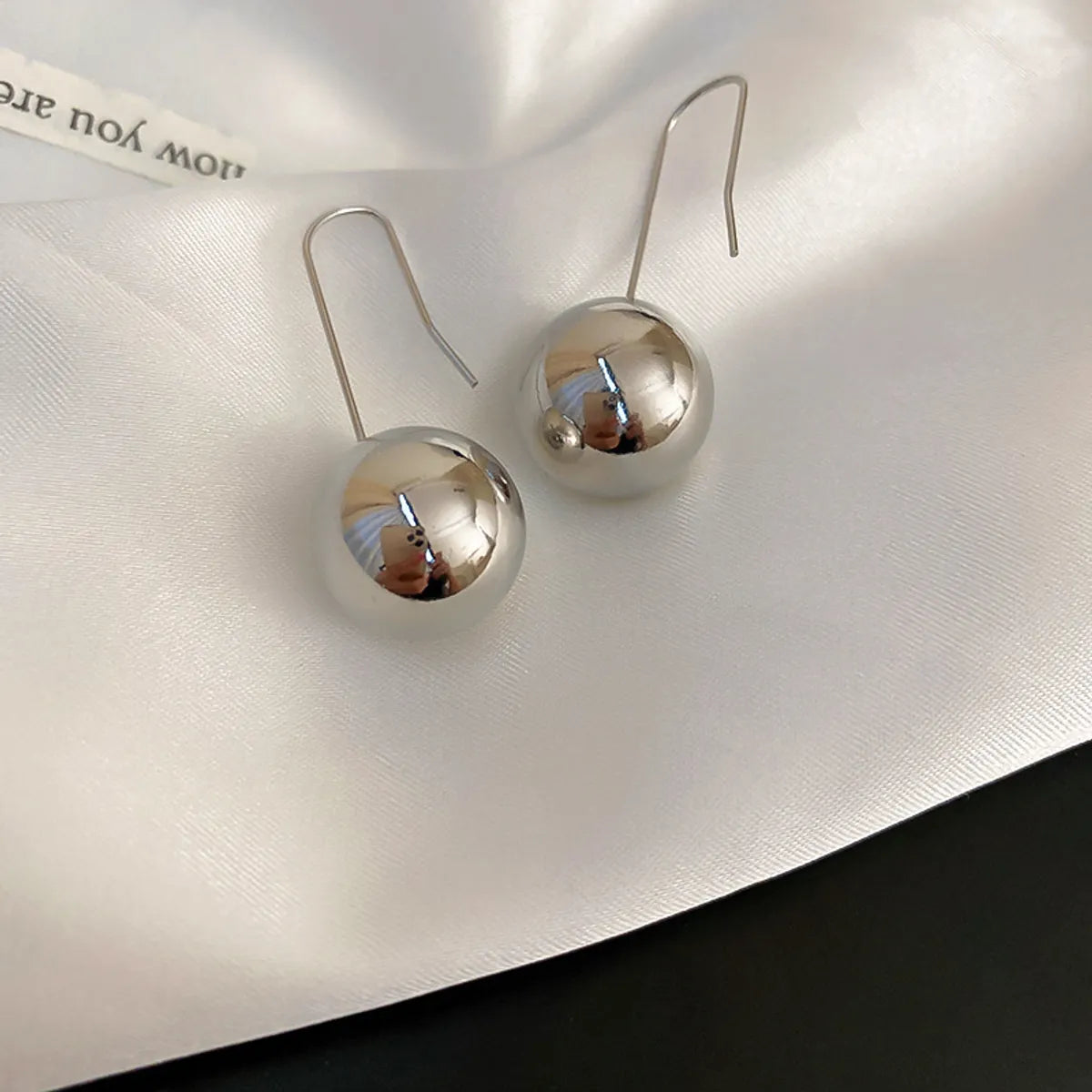 1 Pair Simple Style Commute C Shape Water Droplets Plating Alloy Earrings