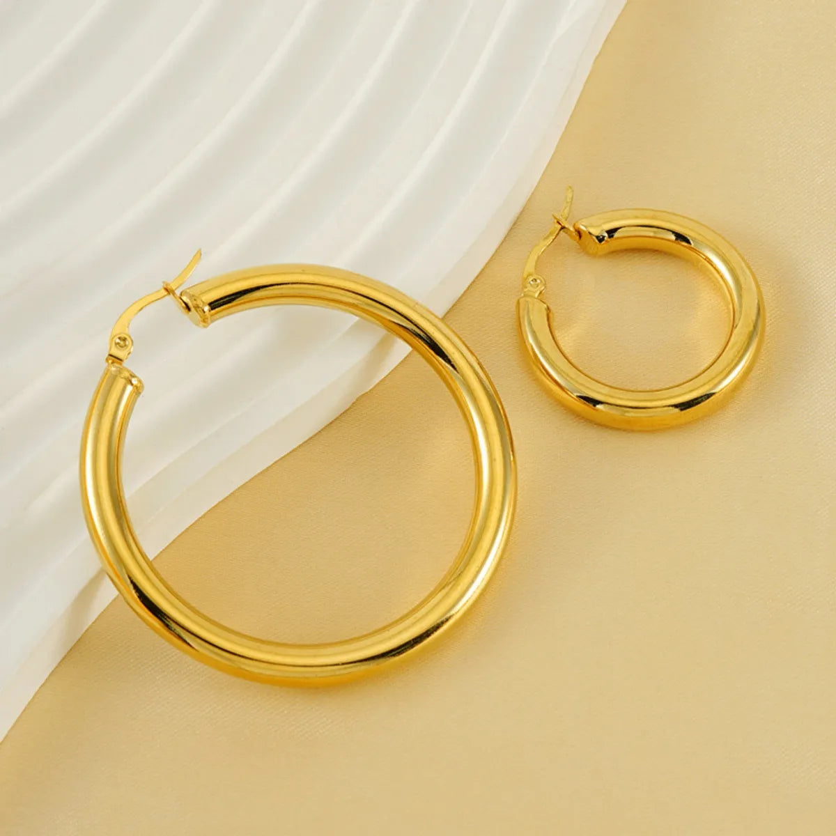 1 Pair Simple Style Commute Circle Plating 304 Stainless Steel 18K Gold Plated Earrings