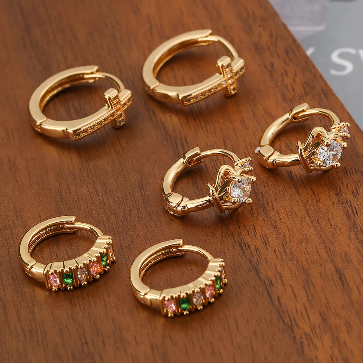 1 Pair Simple Style Commute Cross Crown Copper Plating Inlay Zircon 18k Gold Plated Hoop Earrings