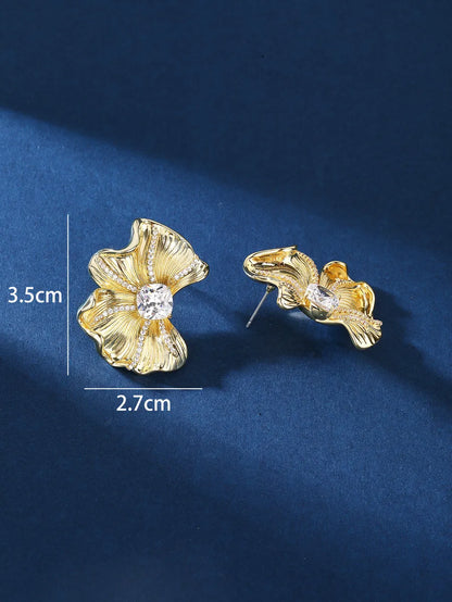 1 Pair Simple Style Commute Flower Plating Inlay Copper Zircon 18k Gold Plated Ear Studs