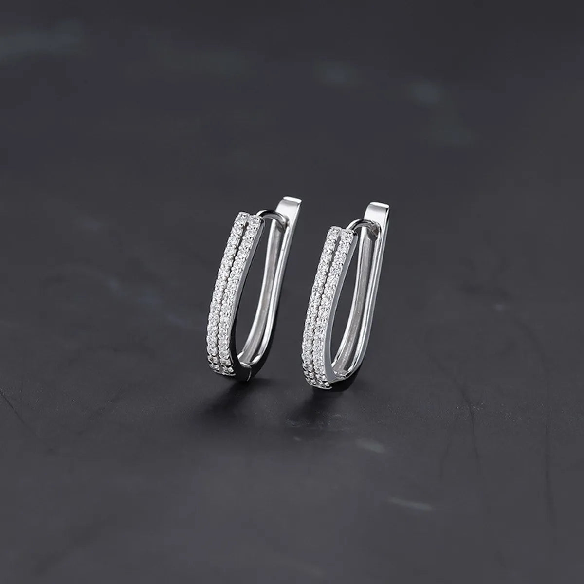 1 Pair Simple Style Commute Geometric Inlay Sterling Silver Zircon K Gold Plated White Gold Plated Earrings