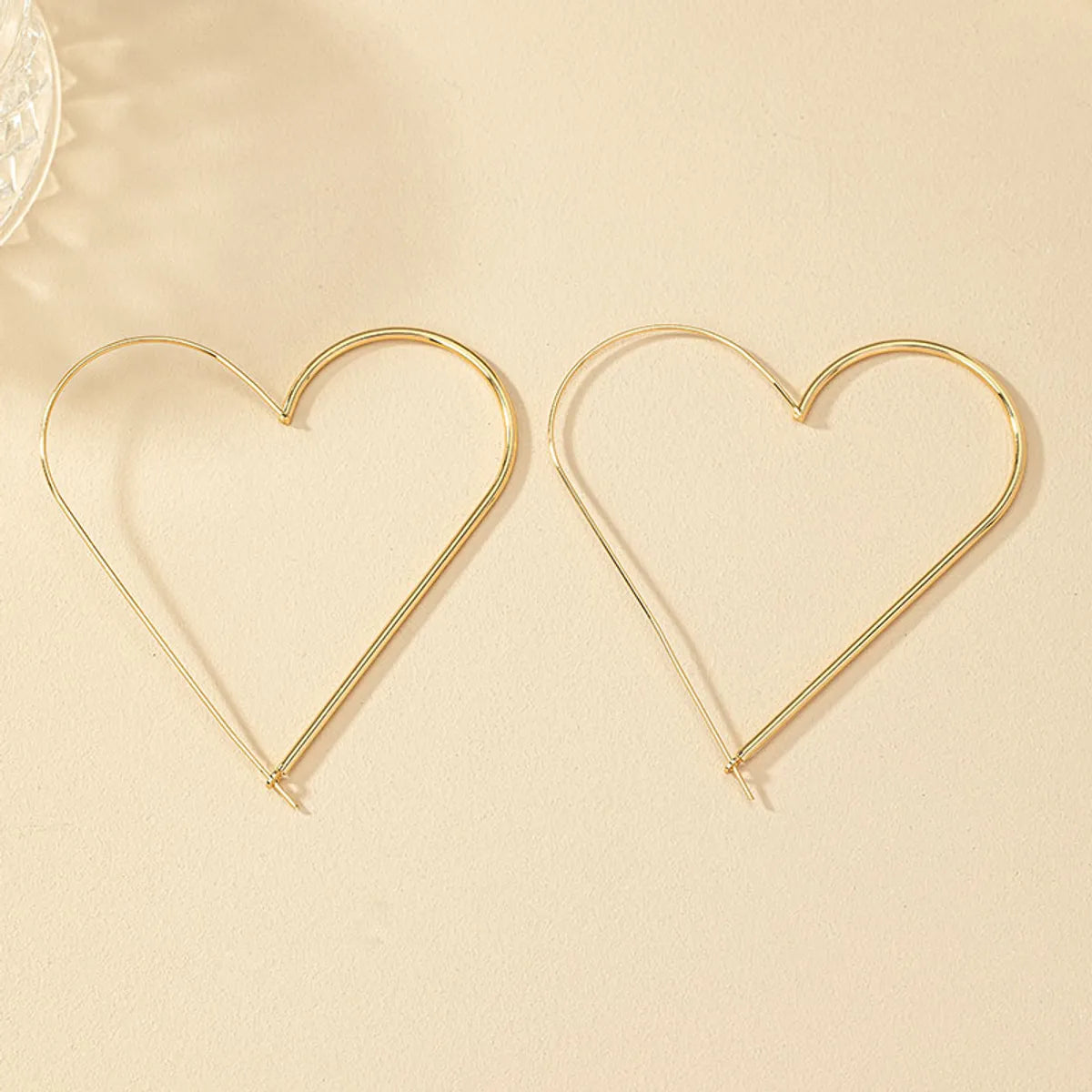 1 Pair Simple Style Commute Heart Shape Plating Alloy Gold Plated Earrings