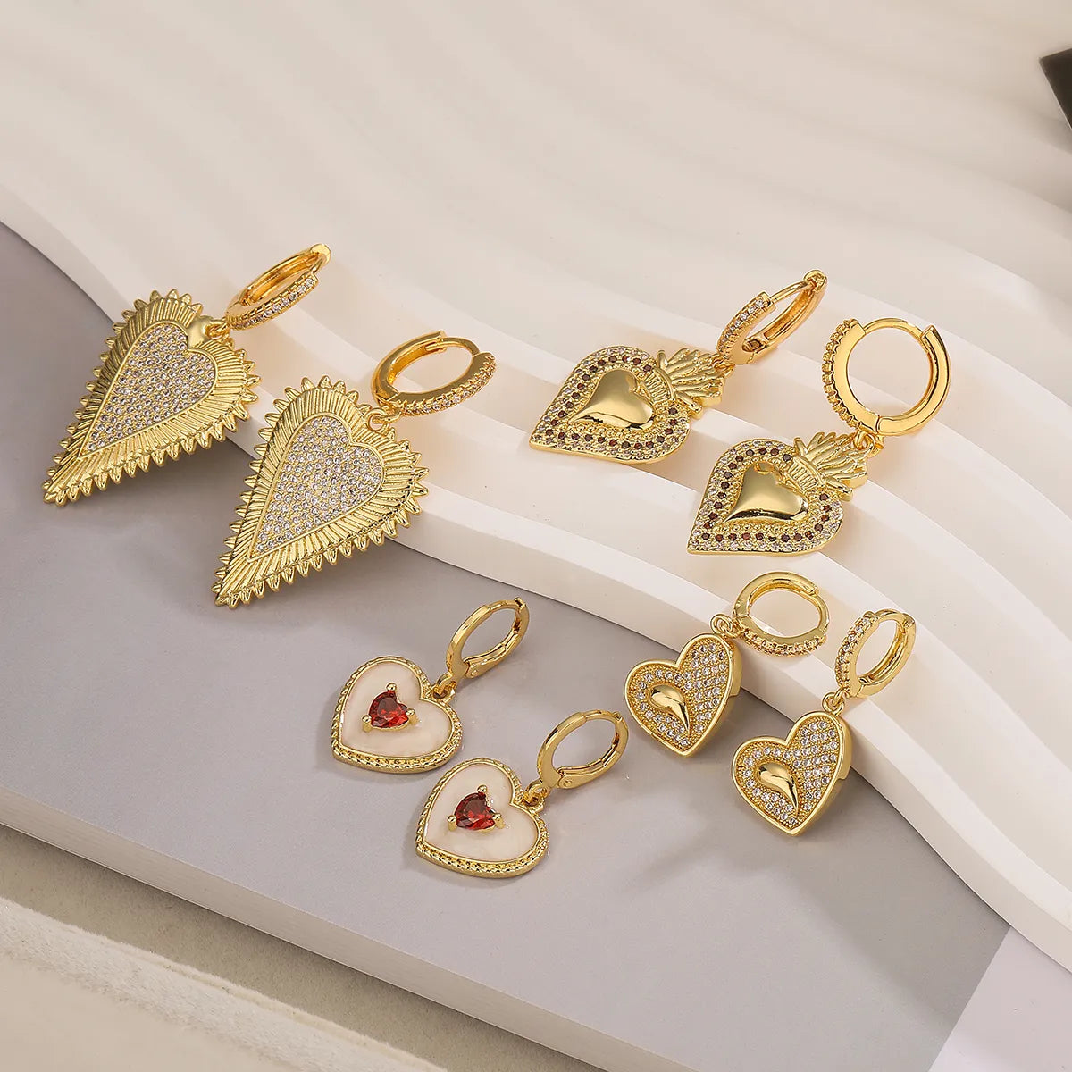 1 Pair Simple Style Commute Heart Shape Plating Inlay Copper Zircon 18k Gold Plated Drop Earrings