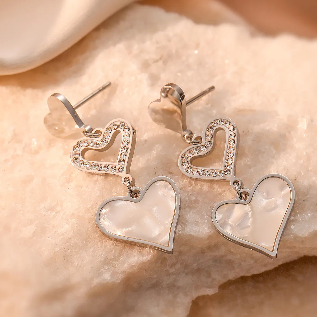 1 Pair Simple Style Commute Heart Shape Plating Inlay Titanium Steel Zircon 18k Gold Plated Drop Earrings