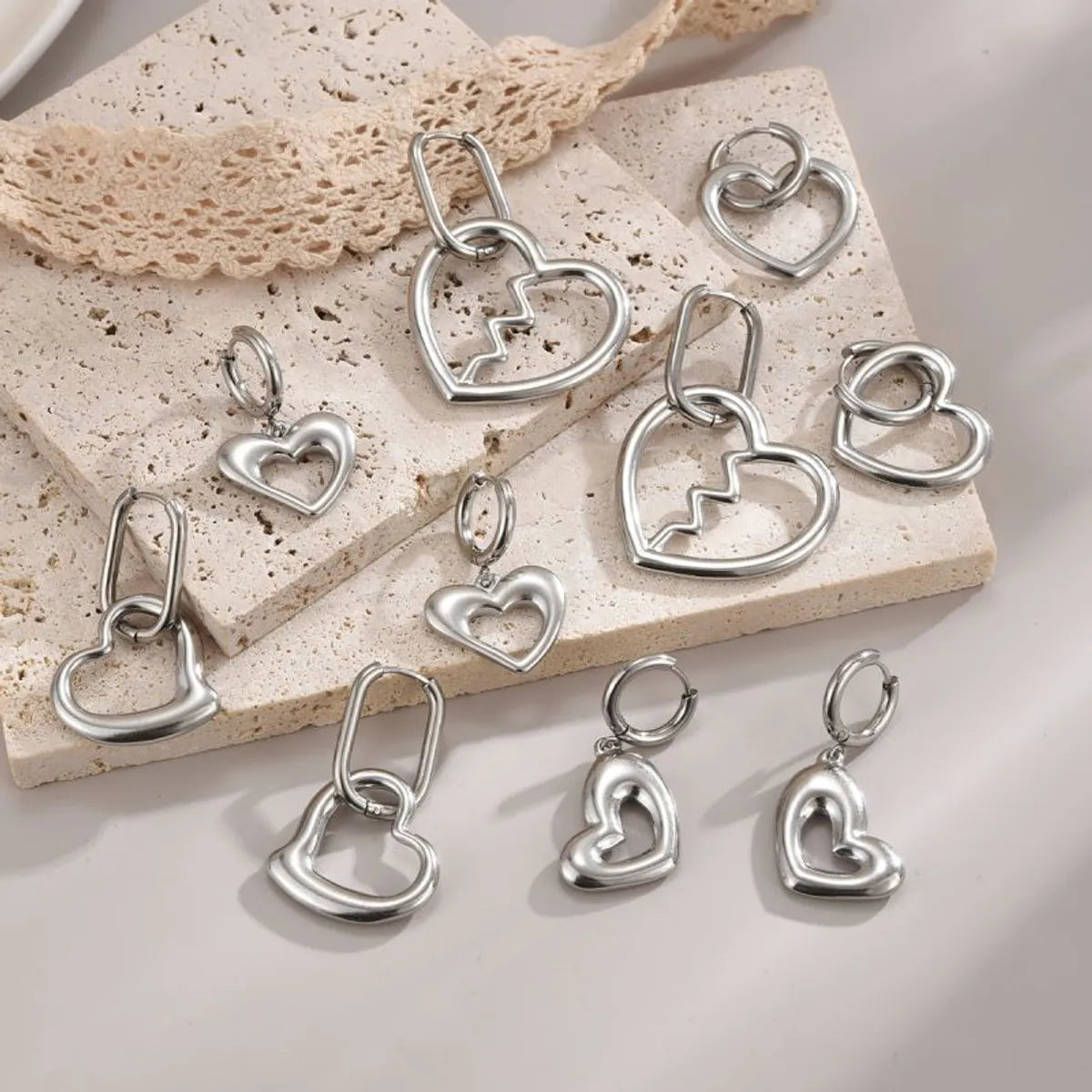 1 Pair Simple Style Commute Heart Shape Polishing Plating Stainless Steel 18k Gold Plated Drop Earrings