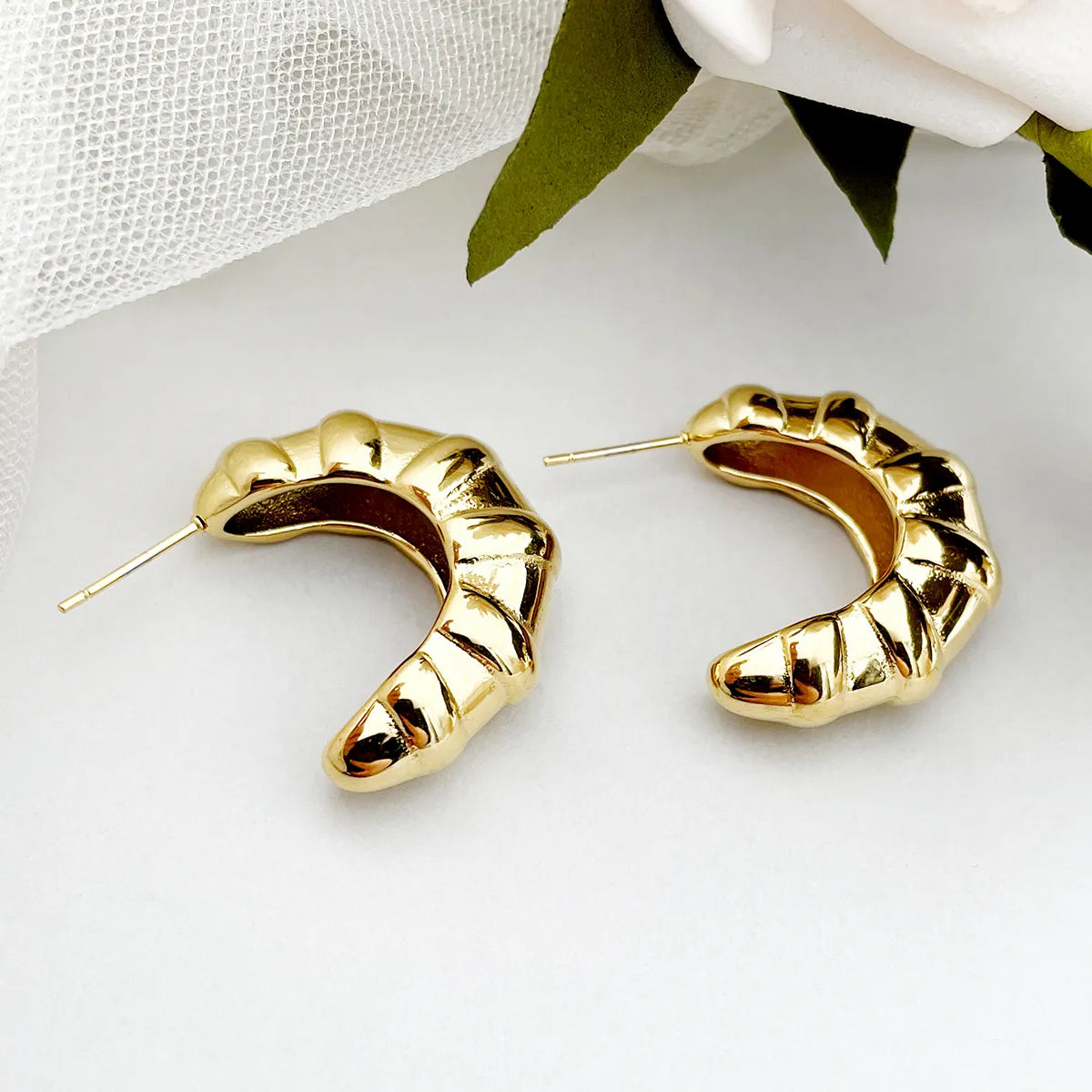 1 Pair Simple Style Commute Horns Plating Stainless Steel Gold Plated Ear Studs