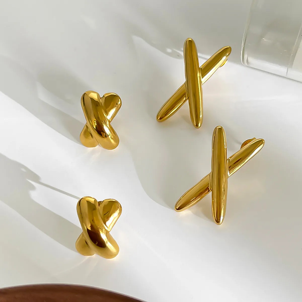 1 Pair Simple Style Commute Letter Plating 316 Stainless Steel  18K Gold Plated Ear Studs