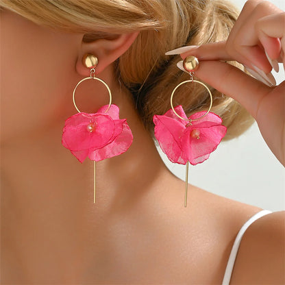 1 Pair Simple Style Commute Petal Alloy Polyester Drop Earrings