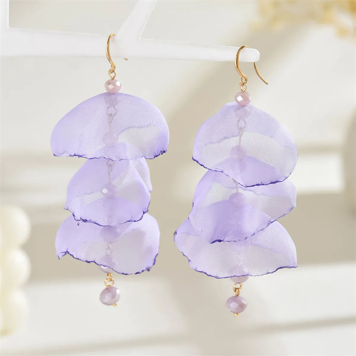 1 Pair Simple Style Commute Petal Alloy Polyester Drop Earrings