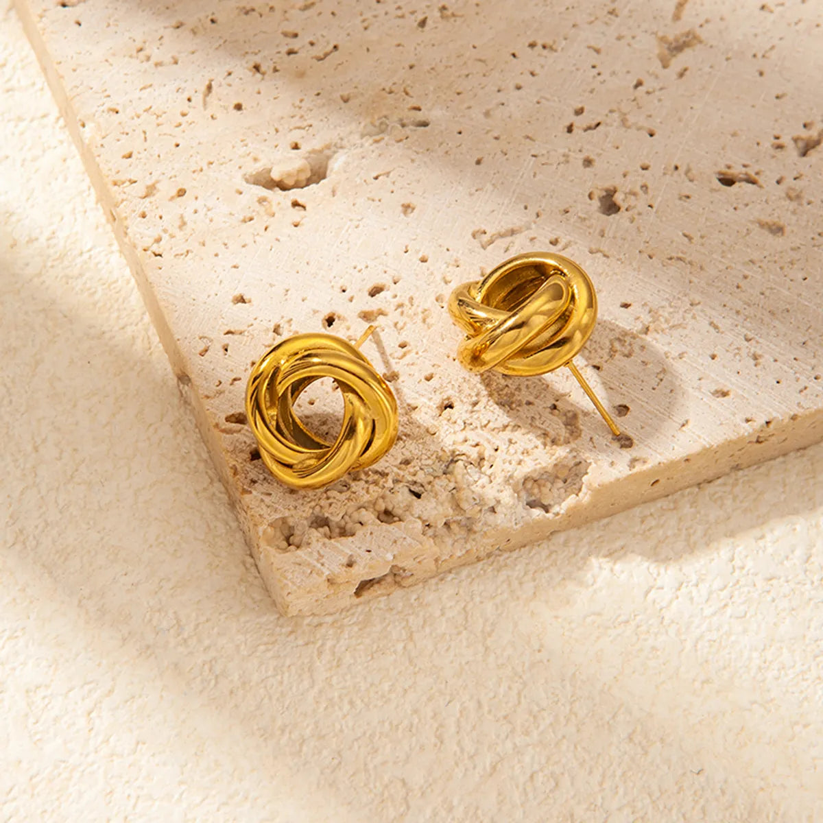 1 Pair Simple Style Commute Rose Plating Hollow Out 304 Stainless Steel 14K Gold Plated Ear Studs