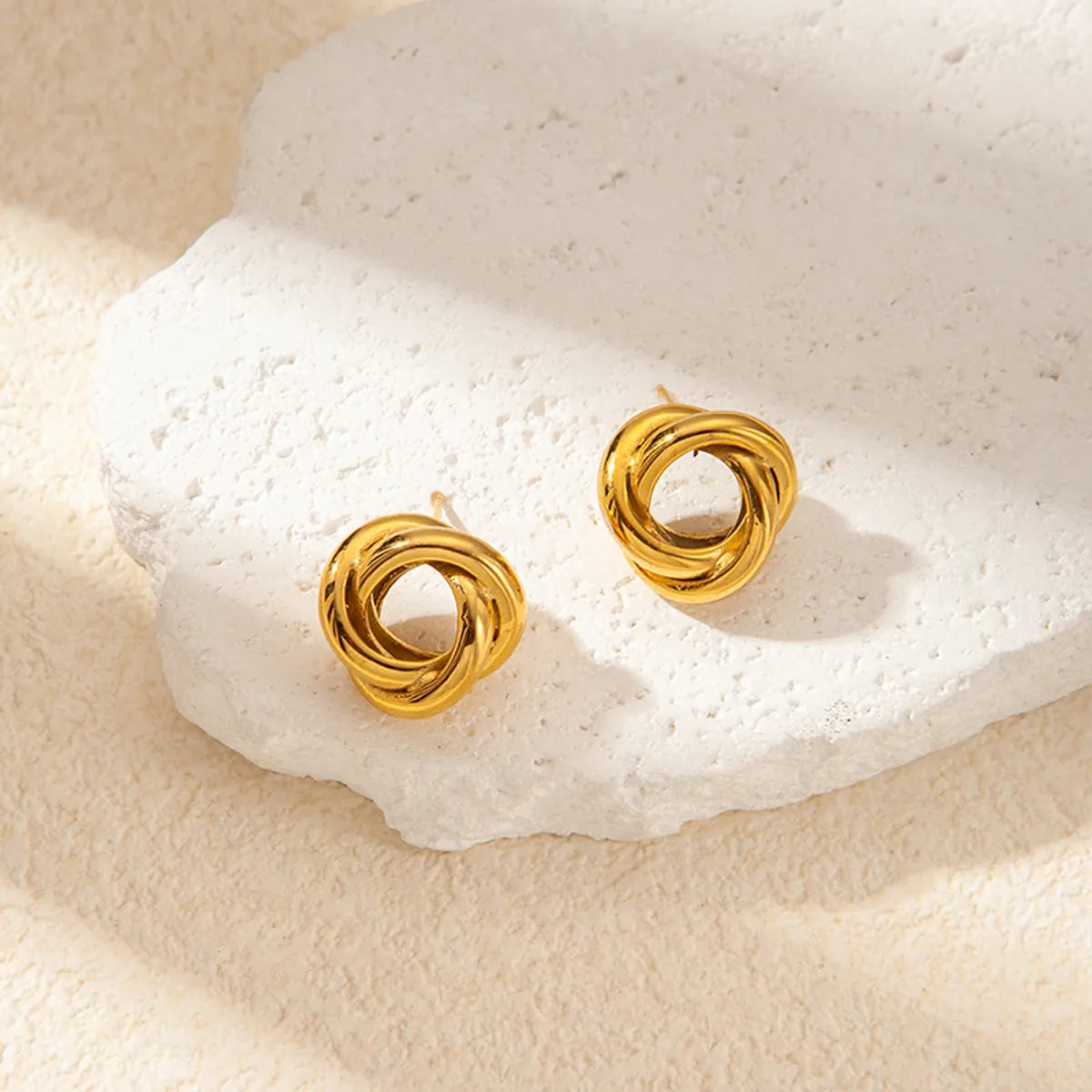 1 Pair Simple Style Commute Rose Plating Hollow Out 304 Stainless Steel 14K Gold Plated Ear Studs