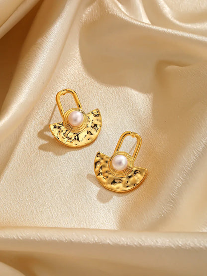 1 Pair Simple Style Commute Round Plating Inlay Copper Pearl 18k Gold Plated Ear Studs