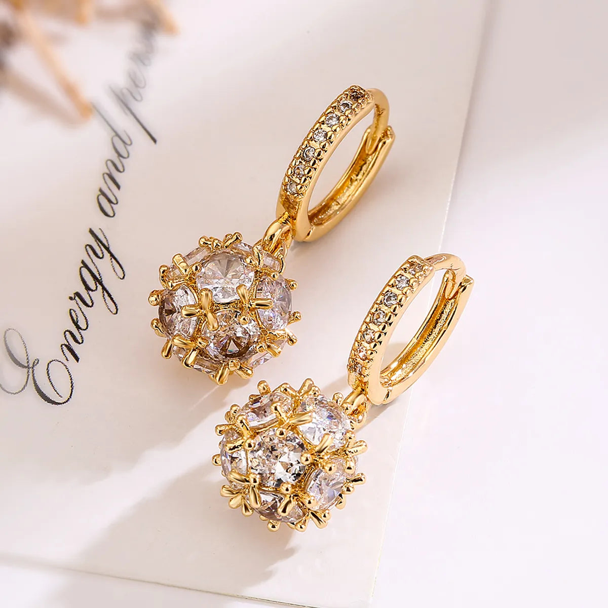 1 Pair Simple Style Commute Round Plating Inlay Copper Zircon 18k Gold Plated Drop Earrings