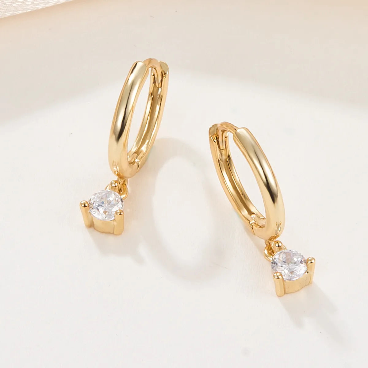 1 Pair Simple Style Commute Round Plating Inlay Sterling Silver Zircon 18k Gold Plated White Gold Plated Drop Earrings