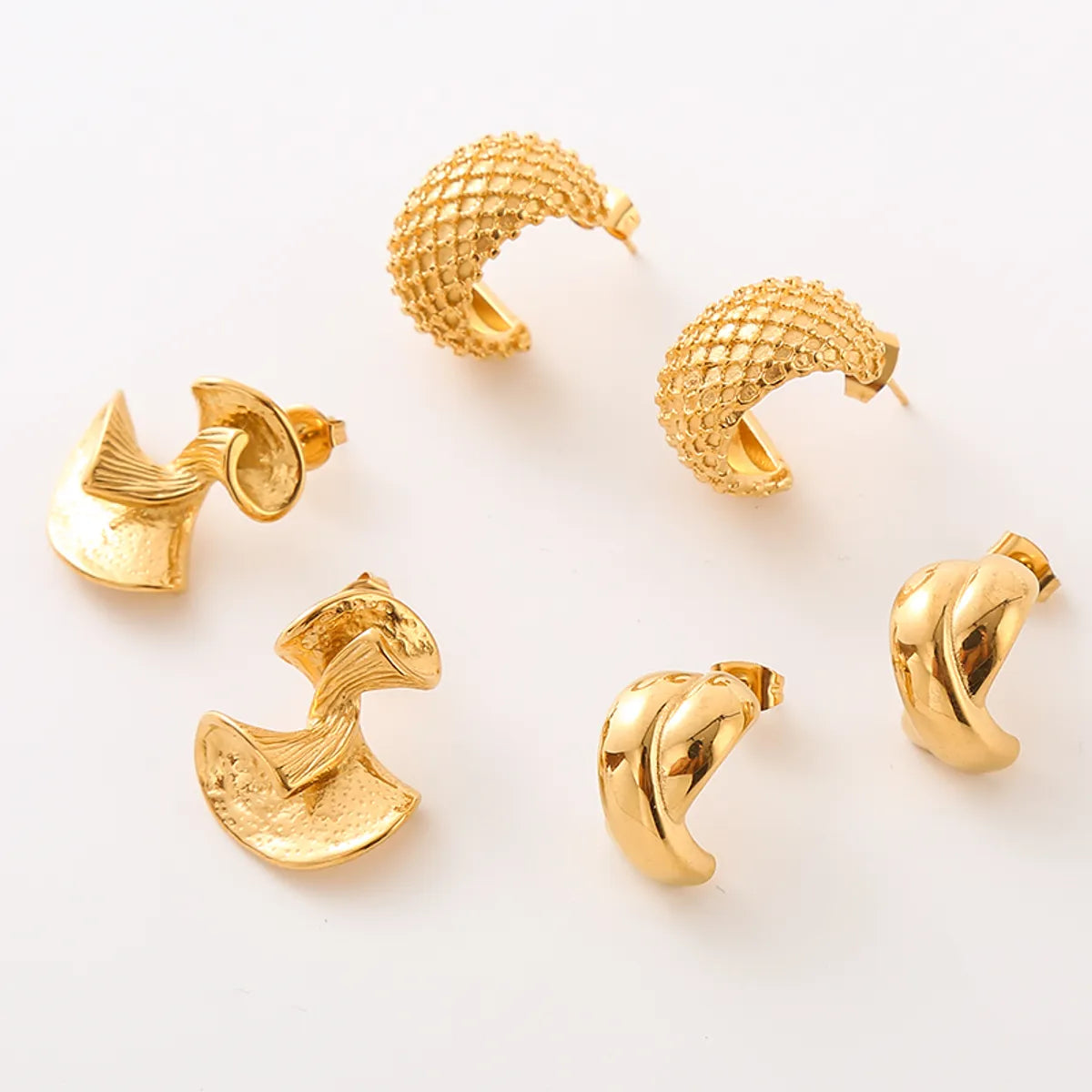 1 Pair Simple Style Commute Solid Color Plating Stainless Steel 24k Gold Plated Ear Studs