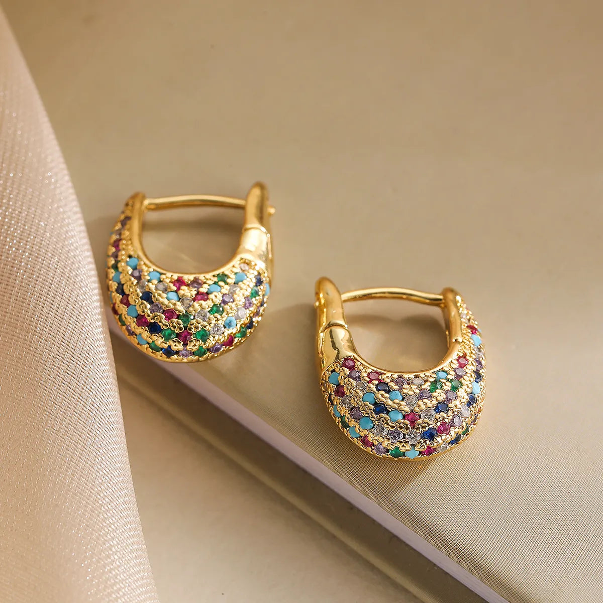 1 Pair Simple Style Commute U Shape Plating Inlay Copper Zircon 18k Gold Plated Earrings