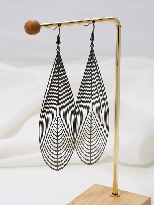 1 Pair Simple Style Commute Water Droplets Solid Color Hollow Out Stainless Steel Drop Earrings