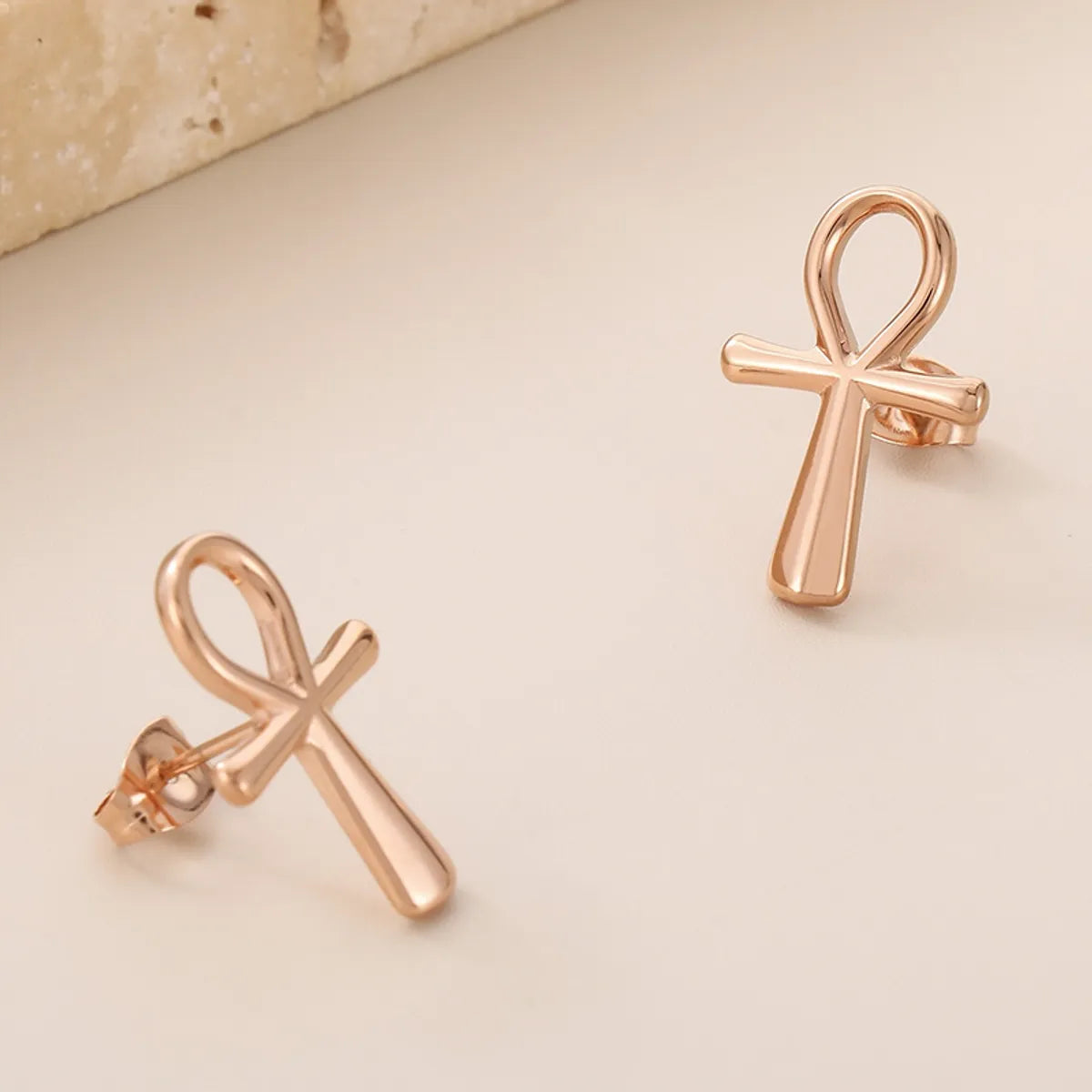 1 Pair Simple Style Cross Heart Shape Plating Titanium Steel Rose Gold Plated Gold Plated Ear Studs