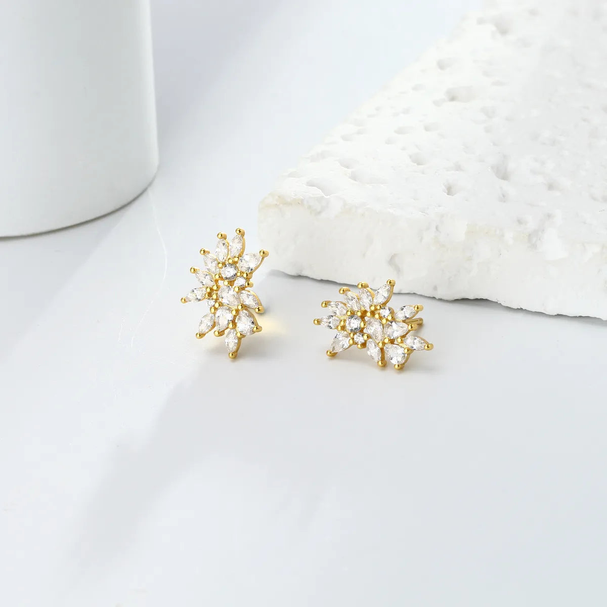 1 Pair Simple Style Flower Inlay Sterling Silver Zircon Ear Studs