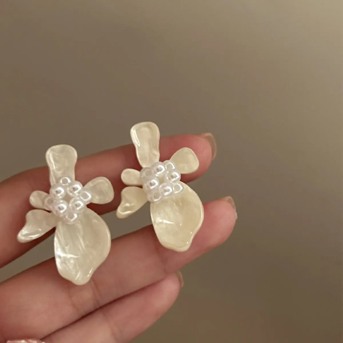 1 Pair Simple Style Flower Plating Alloy Ear Studs