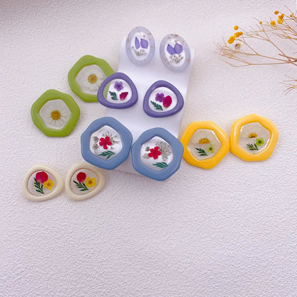 1 Pair Simple Style Flower Printing Plastic Resin Ear Studs