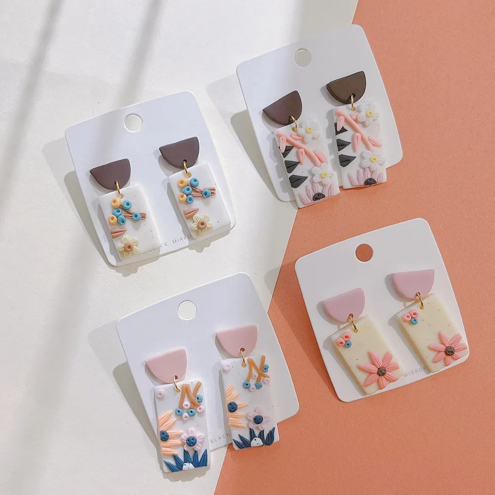 1 Pair Simple Style Flower Soft Clay Patchwork Women'S Ear Studs